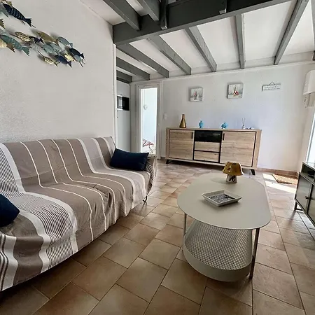 Holiday home Maison Renovee 2 Pas Oleron, 4 Couchages, Wifi, Parking - Fr-1-246a-331 Saint-Georges-d'Oleron